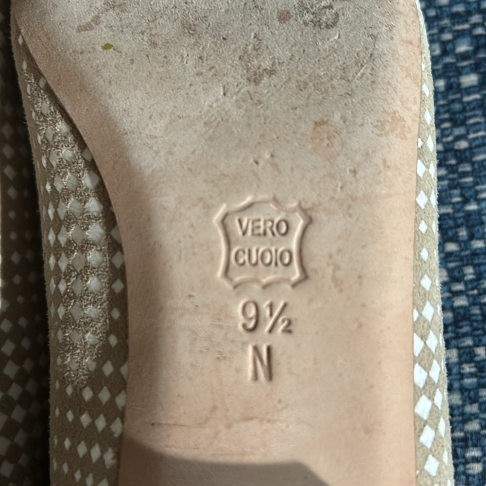 Vaneli Frankie Suede Checkered Flats size 9.5N - Picture 6 of 7